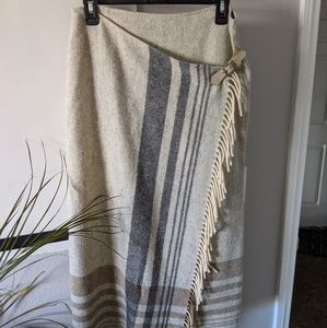 🌟100% Wool Ralph Lauren Fringe Skirt 🌟